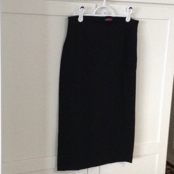 Vince Camuto black pull on skirt xs - Picture 3 of 3